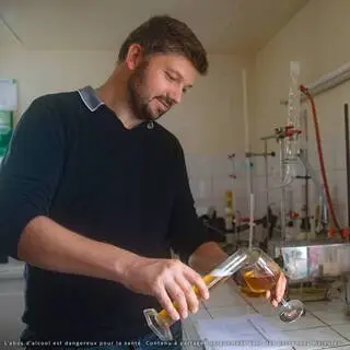CZOkyFUqA-P